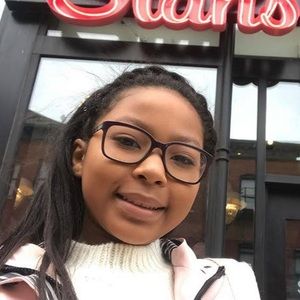 Meet your Posher, Alexa